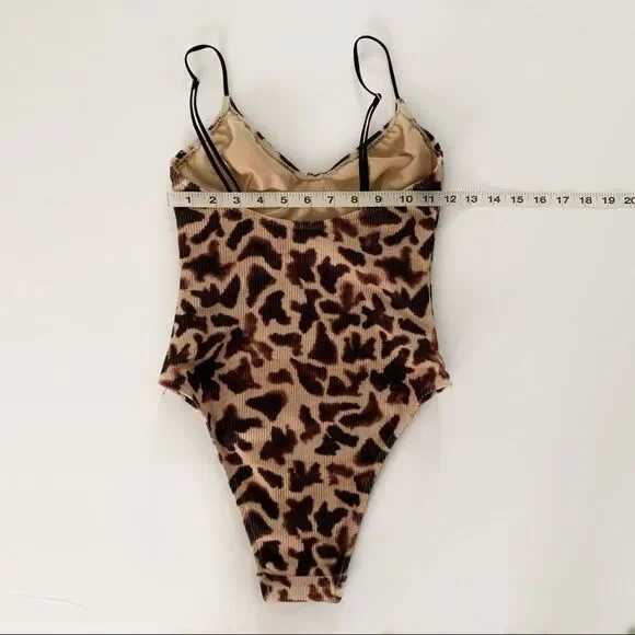 TOPSHOP One Piece Swimsuit! - Picture 5 of 8